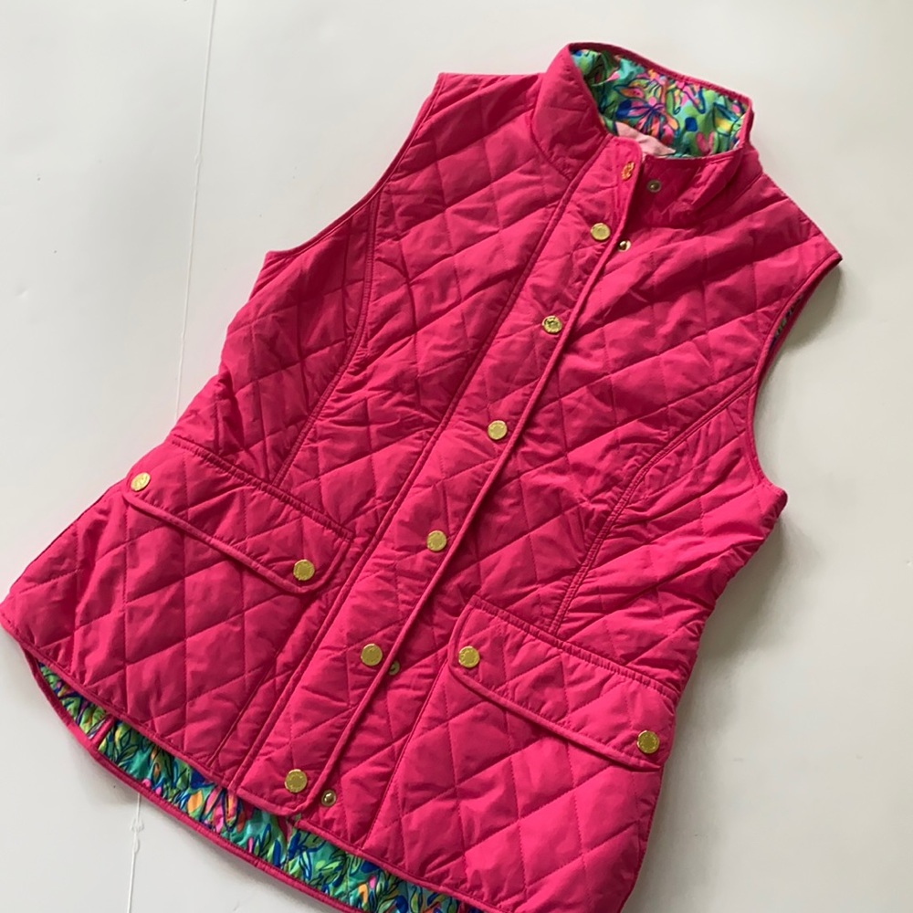 Lily Pulitzer Quilted Hot Pink Vest Size Medium Getaway